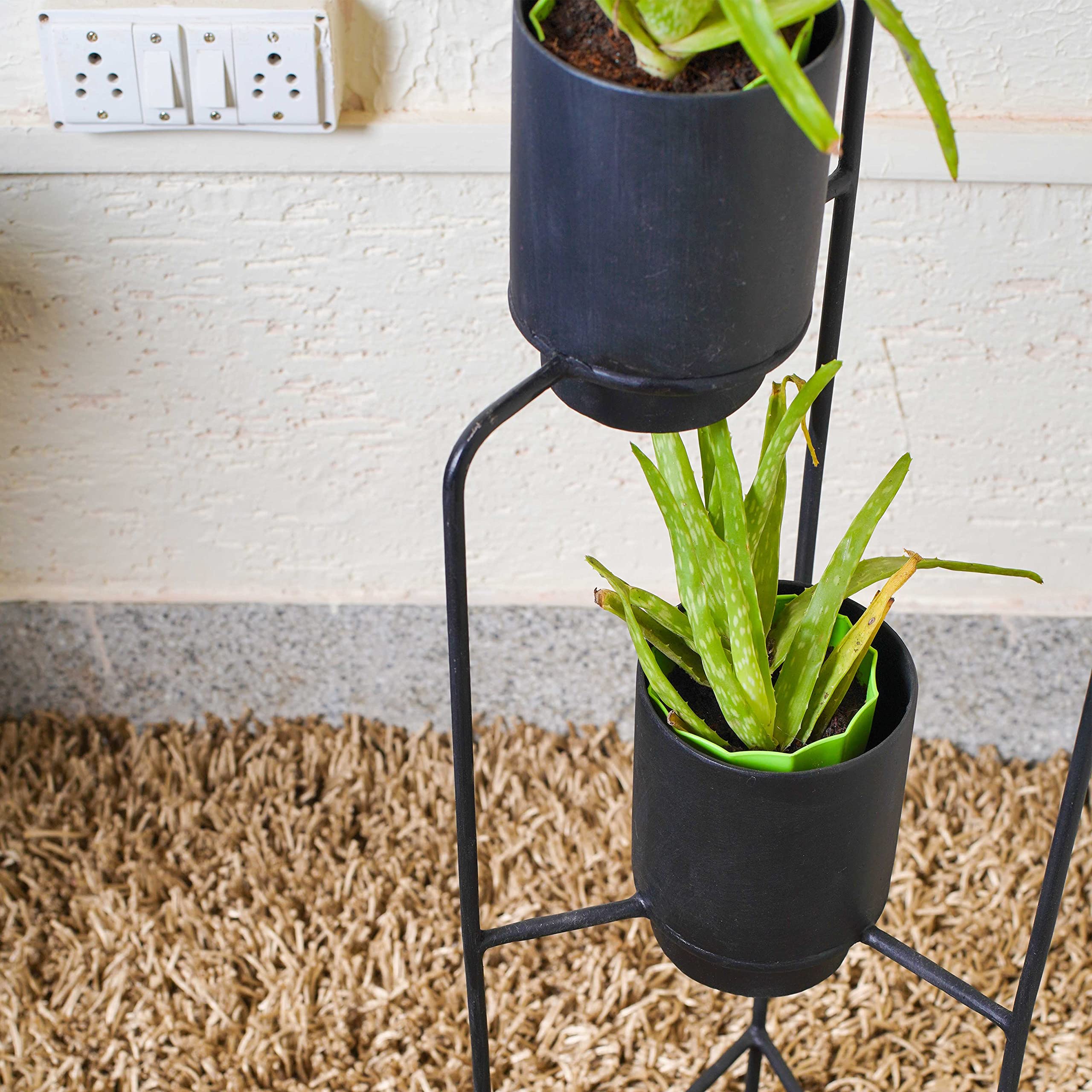 Unique Lifestyle Plant Stand Flower Pot Holder - Metal 3 Tier Corner Display Rack Planter
