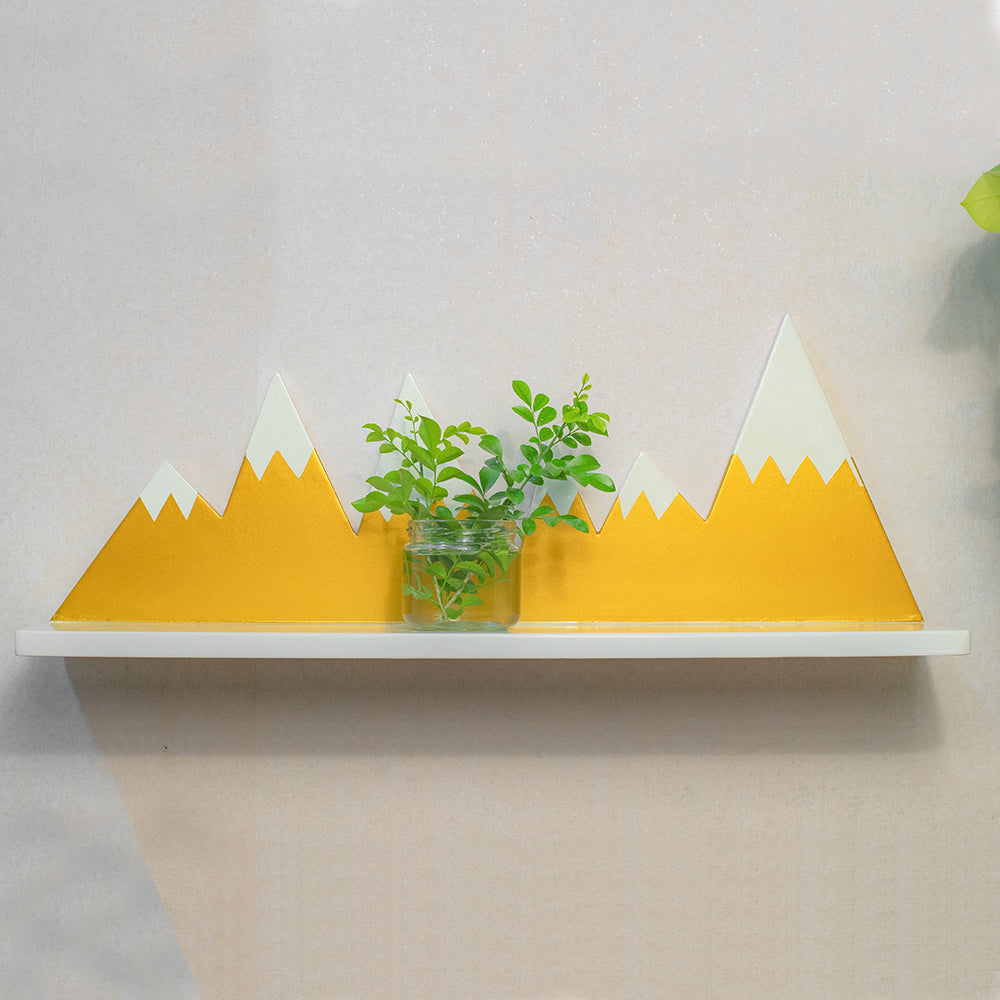 Wood Mountain Shelf